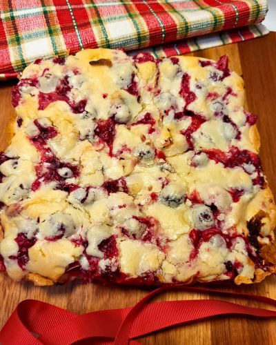 easy christmas cranberry cake